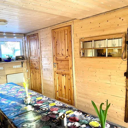 Lili Puhkemaja Kuutsemaeel Otepaa