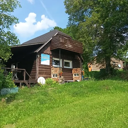 Lili Puhkemaja Kuutsemaeel *