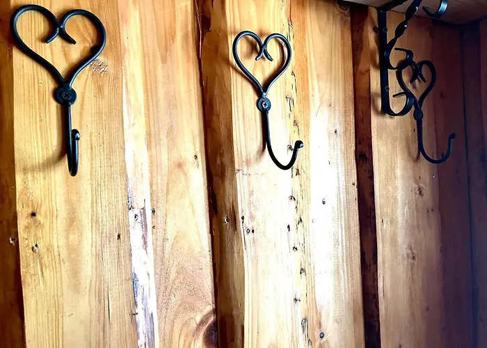 Lili Puhkemaja Kuutsemaeel 度假居