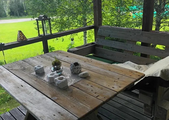 Lili Puhkemaja Kuutsemaeel Casa vacanze