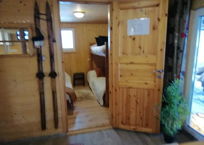 Lili Puhkemaja Kuutsemaeel