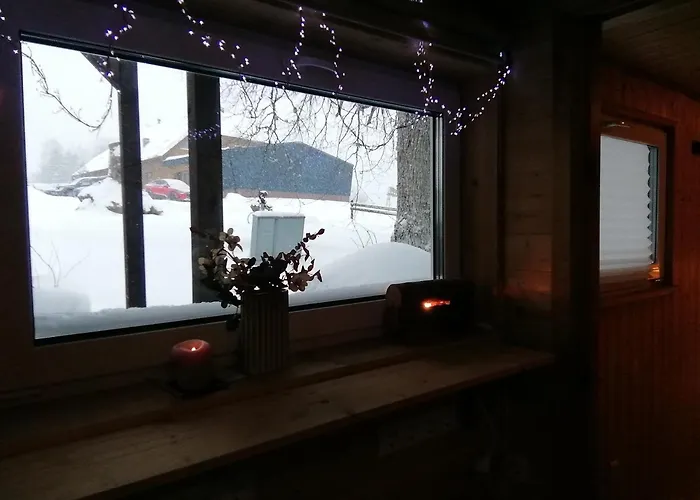 Lili Puhkemaja Kuutsemaeel